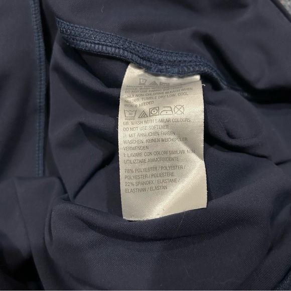 Zuda Navy Blue Athletic 2 in 1 Capris Size XL - Picture 5 of 9